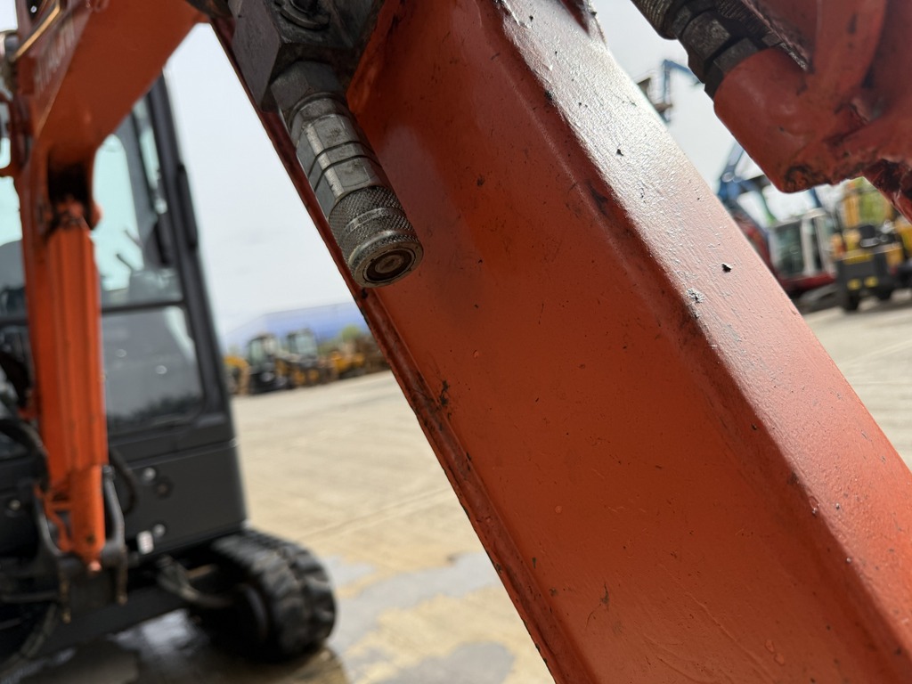 Used Hitachi ZX17 U-2 2t Mini Excavator