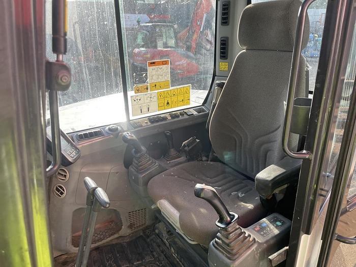 Used Bobcat E85 8.6t Midi Excavator