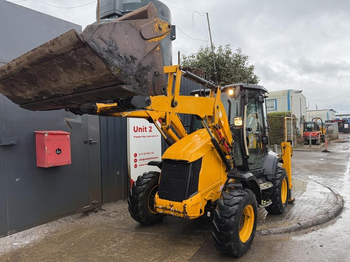 Used JCB 3CX Compact Backhoe Loader