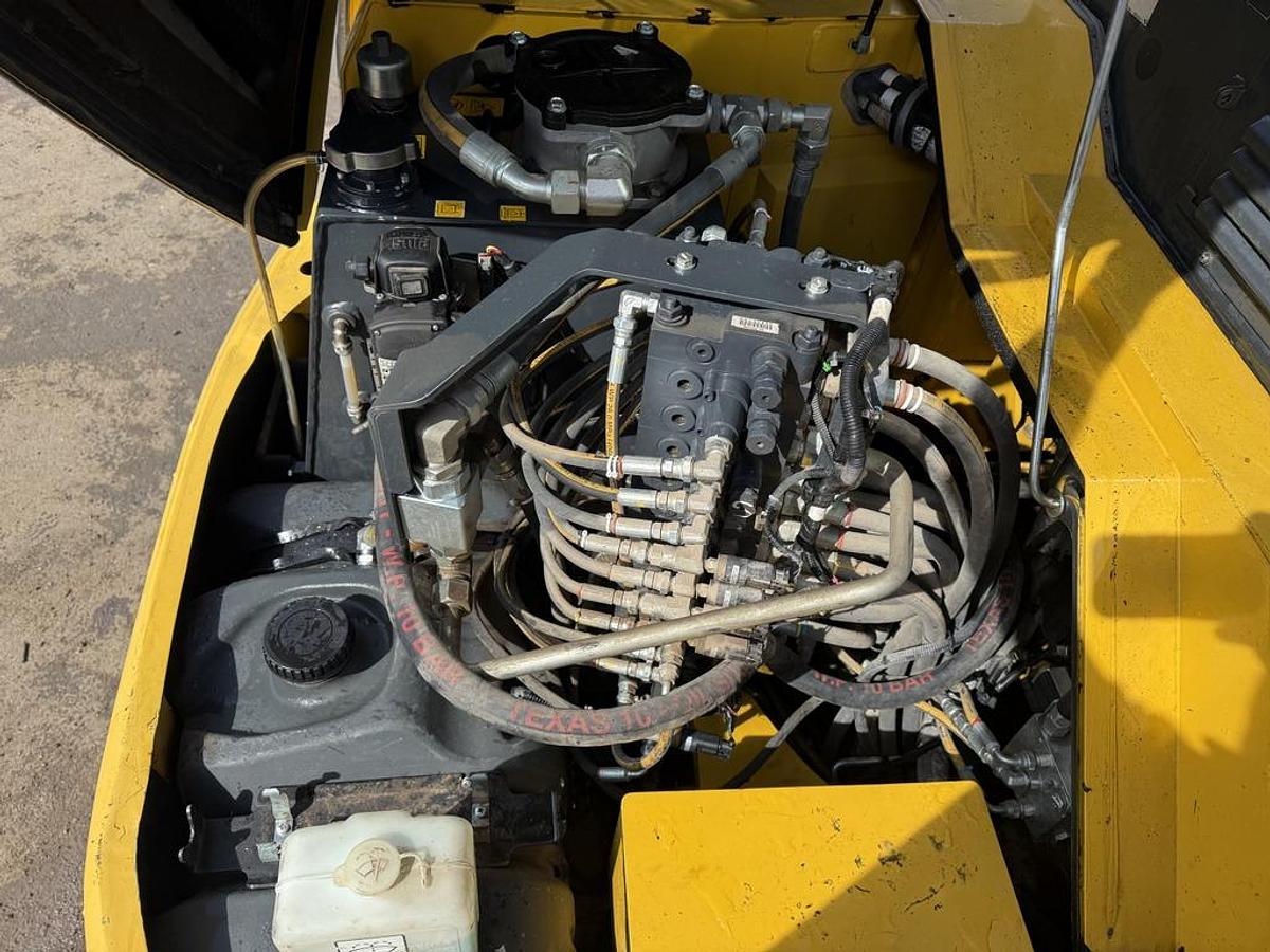 Used Komatsu PC80MR-5 8t Mini Excavator