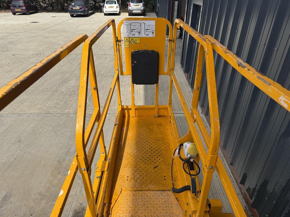 Used 2022 JCB S1930E