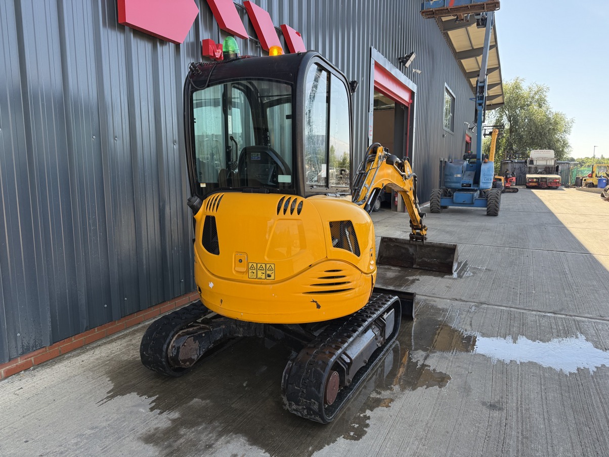 Used 2020 JCB 8025 ZTS