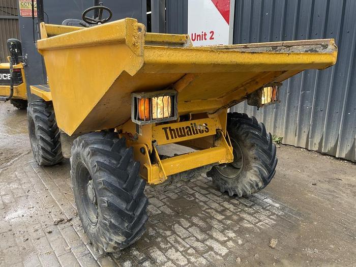 Used THWAITES 3 TONNE