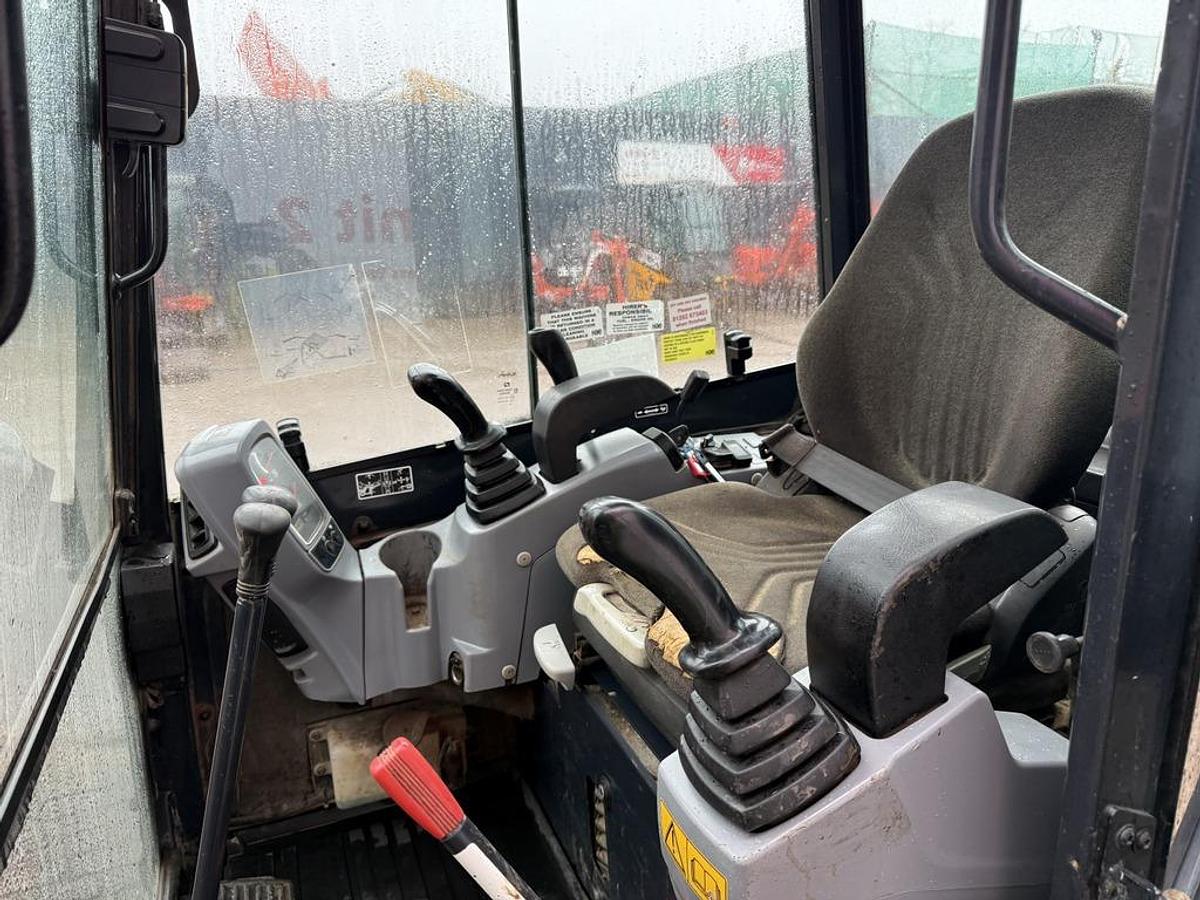 Used Kubota U27-4 2.7t Mini Excavator