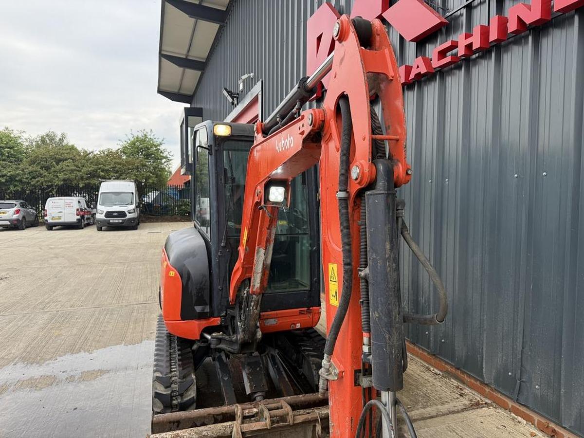 Used Kubota U27-4 2.7t Mini Excavator