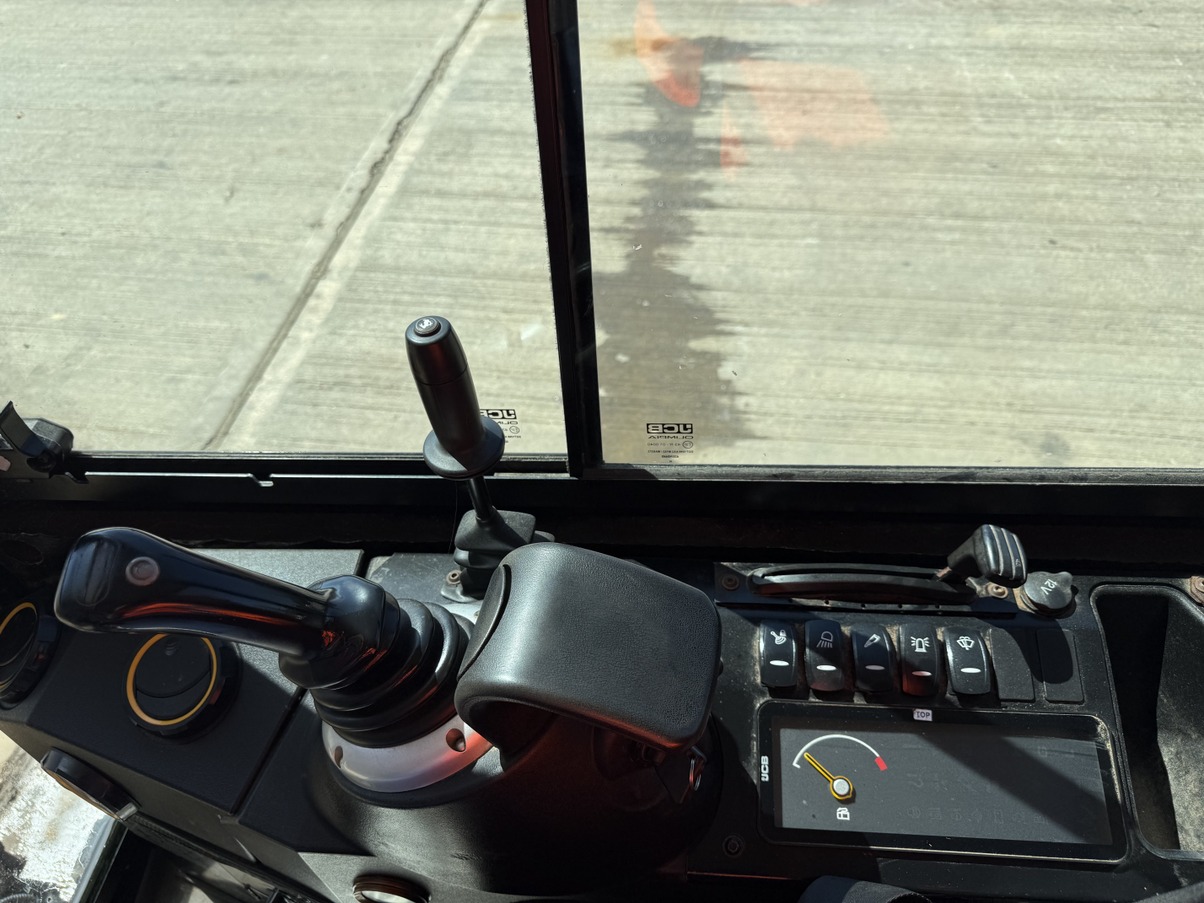 Used 2021 JCB 16C-1