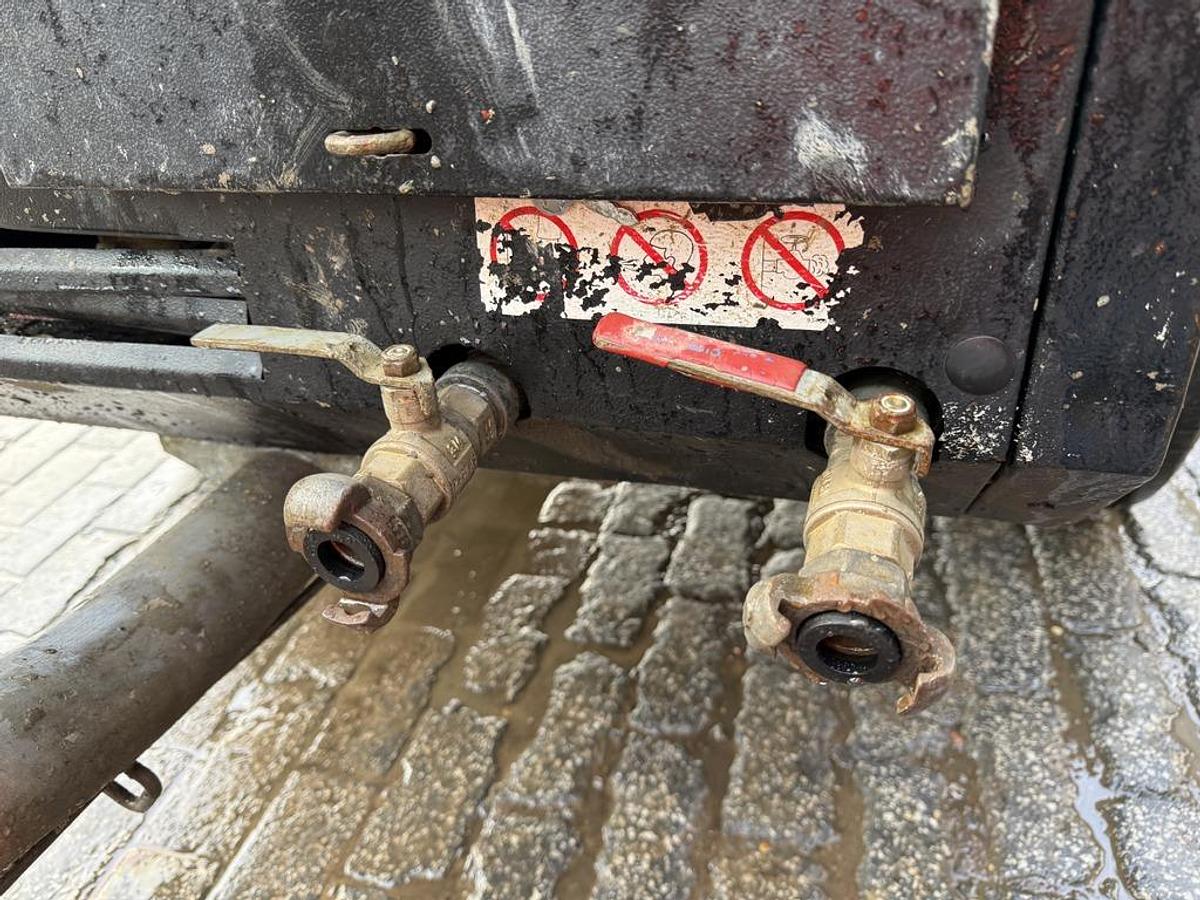 Used Doosan 7/41+ 4 m3/min Compressor