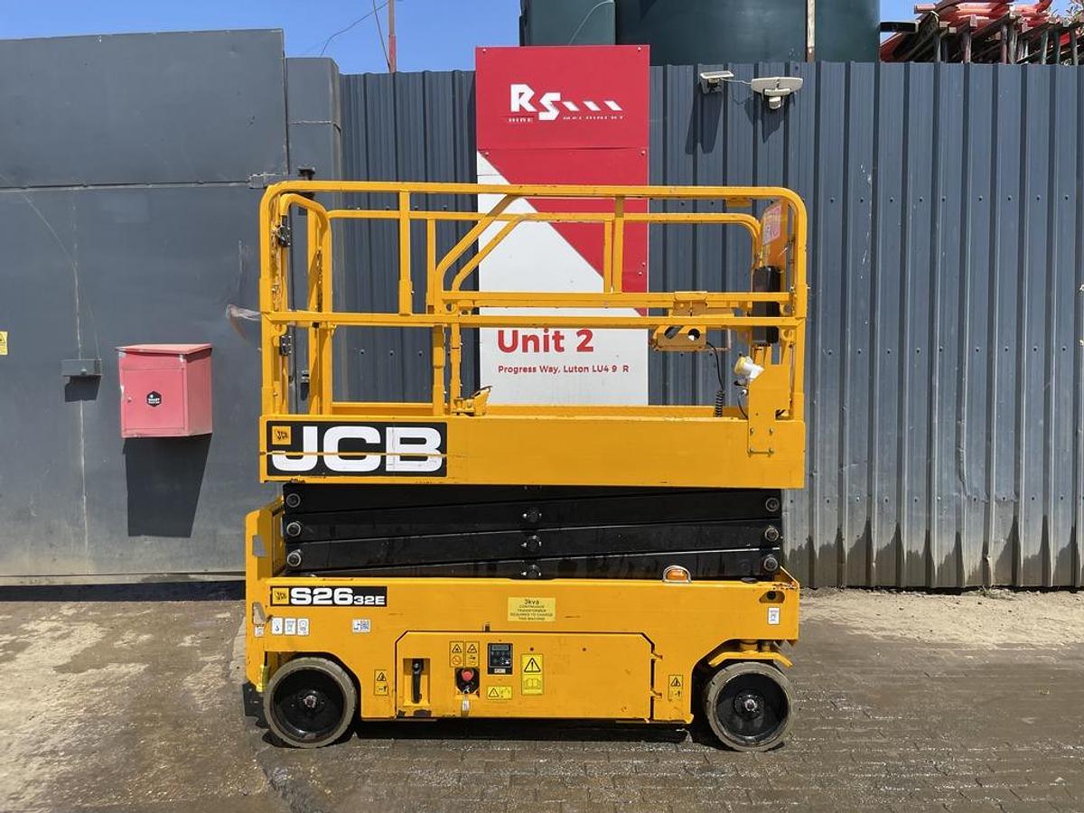 Used JCB S2632E 10m Electric Scissor Lift