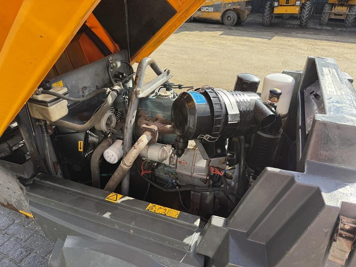 Used Atlas Copco XAS47 2.5 m3/min Compressor