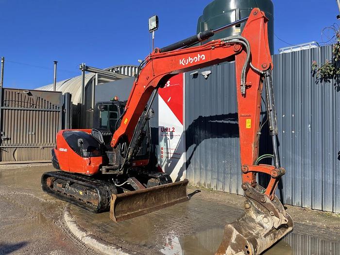 Used KUBOTA KX080-4