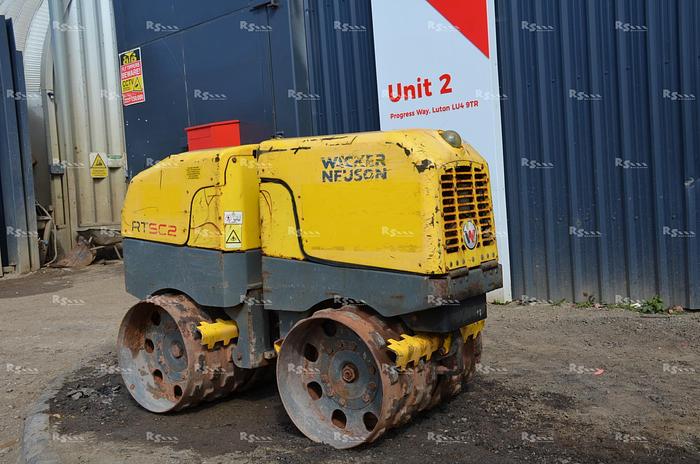 Used WACKER NEUSON RT82-SC2
