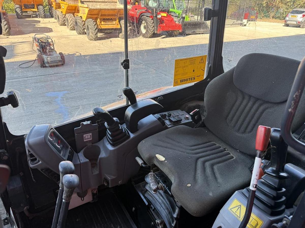 Used Kubota KX027-4 2.7t Mini Excavator