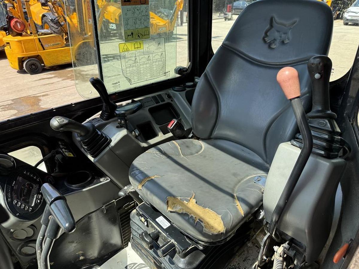 Used Bobcat E26 2.6t Mini Excavator