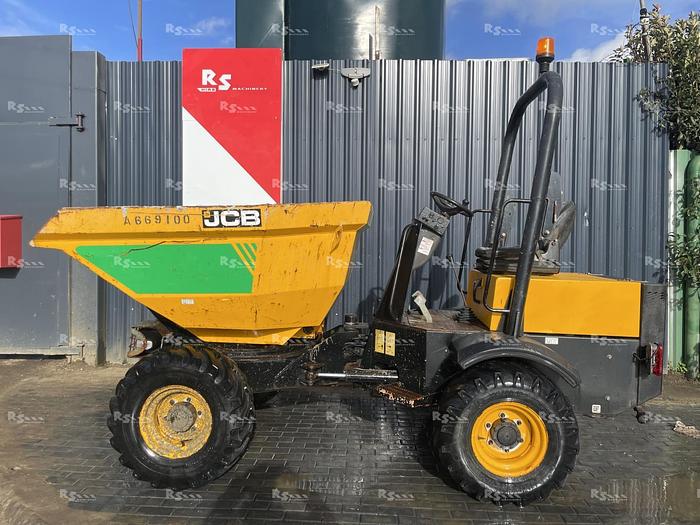 Used JCB 3TSTM