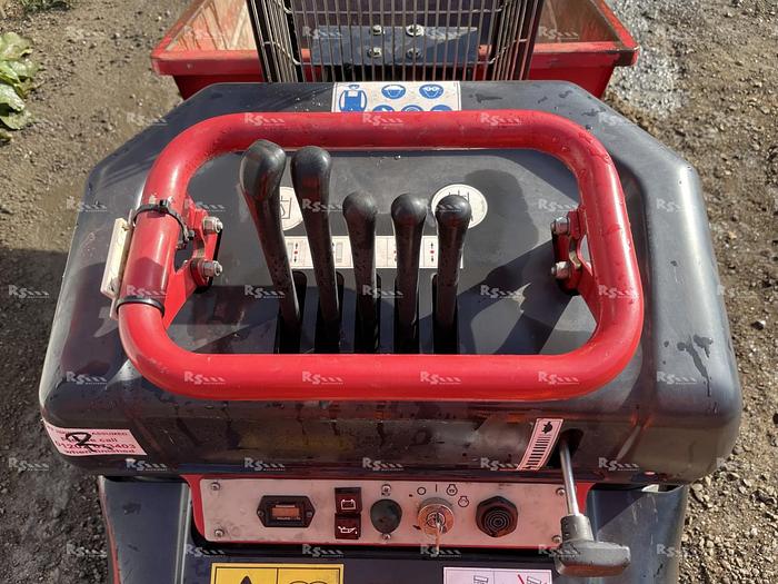 Used HINOWA HS701