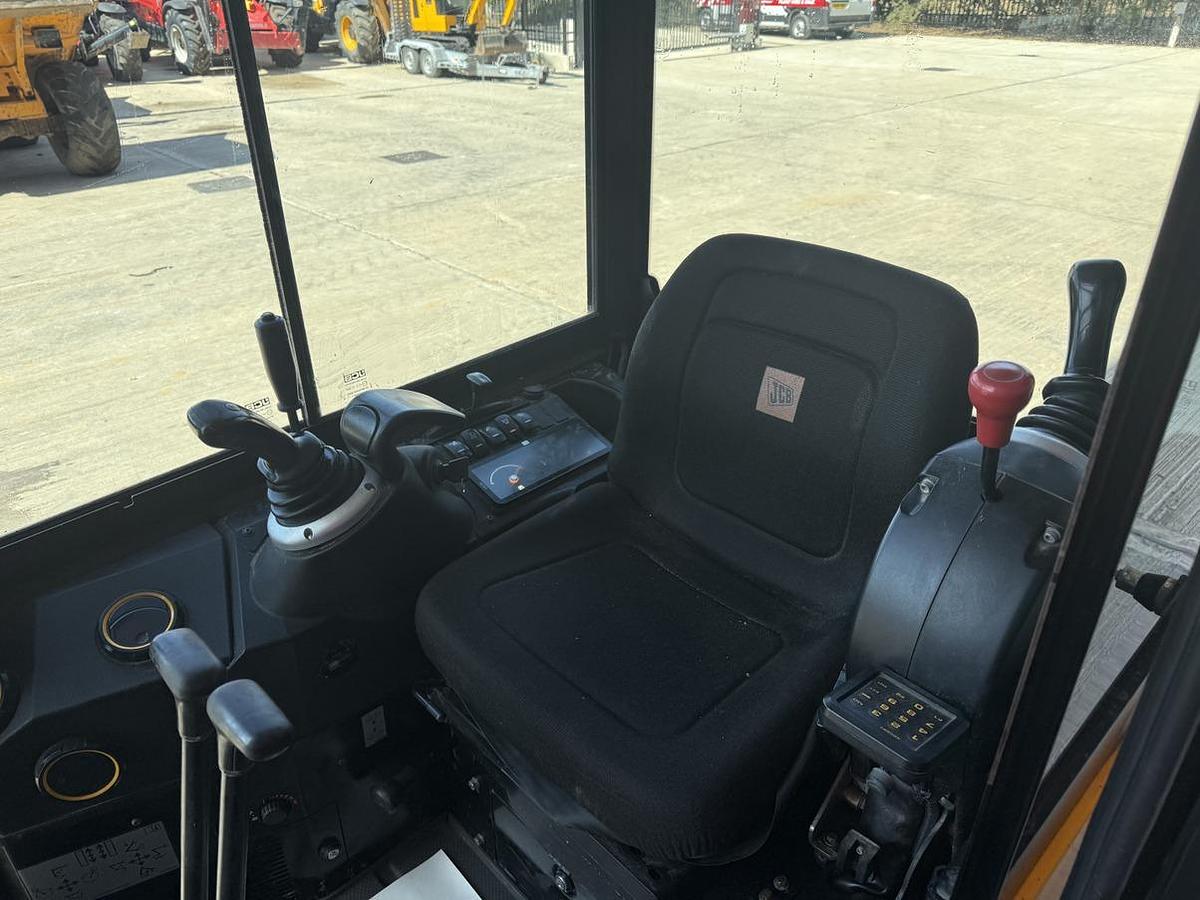 Used 2018 JCB 16C-1