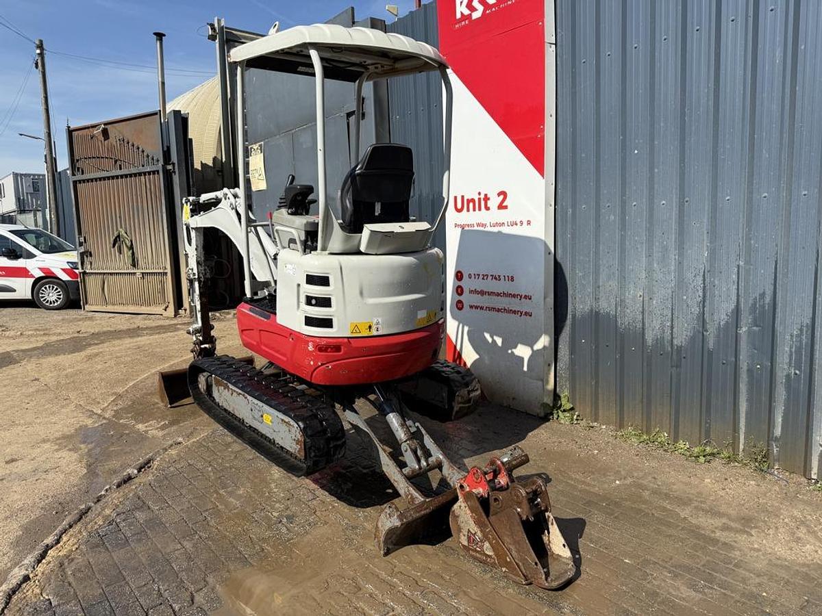 Used Takeuchi TB215R 1.6t Mini Excavator