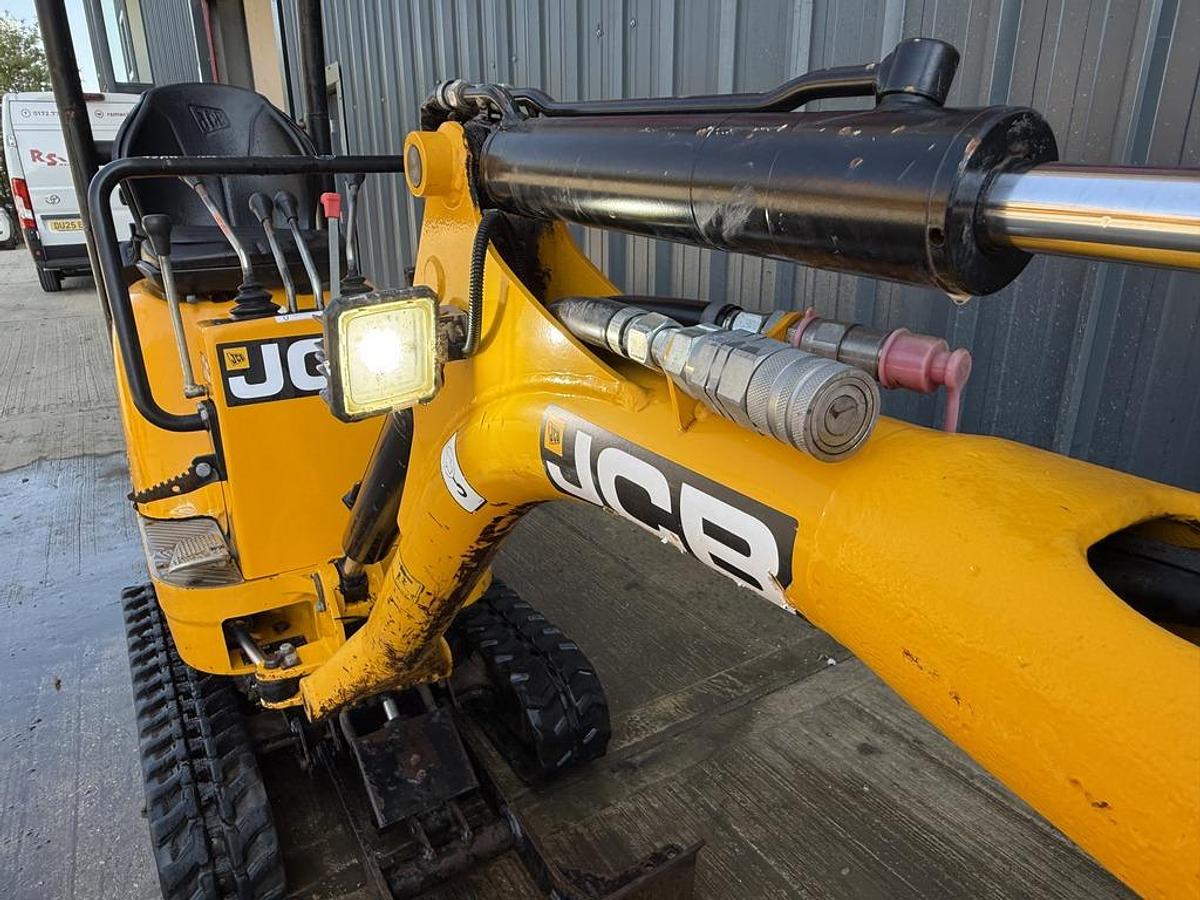 Used JCB 8008 CTS 1t Micro Excavator