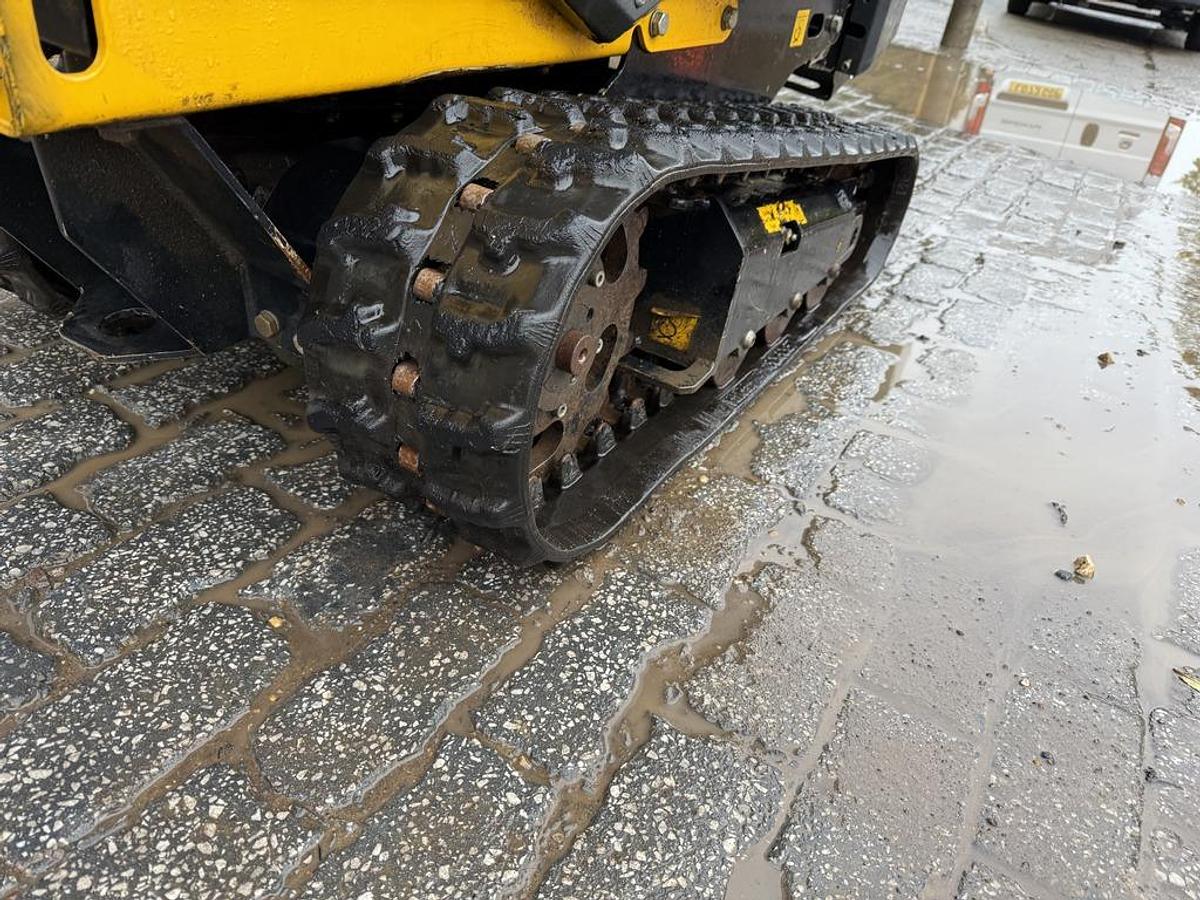 Used Dragon CR300 Tracked Mini Crusher