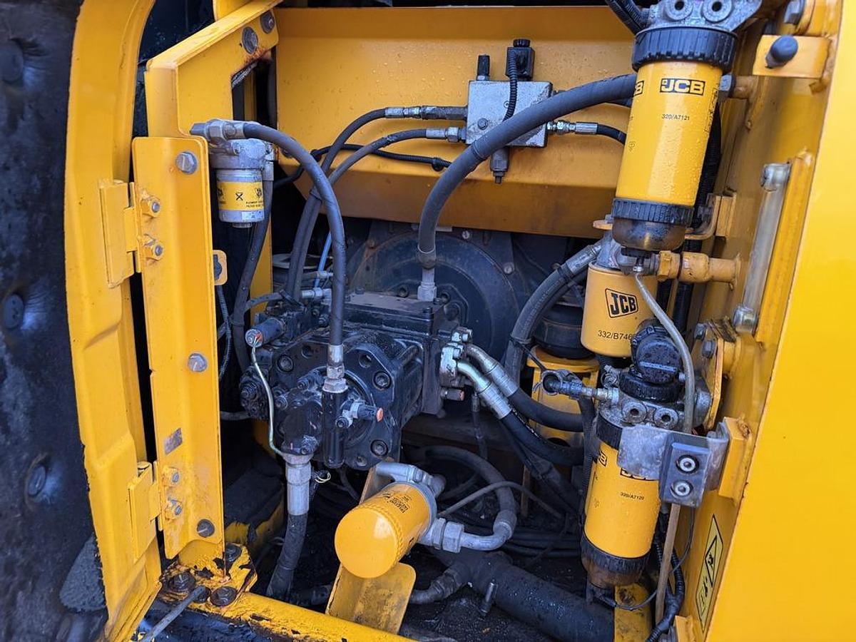 Used JCB JS145 LC 15t Tracked Excavator