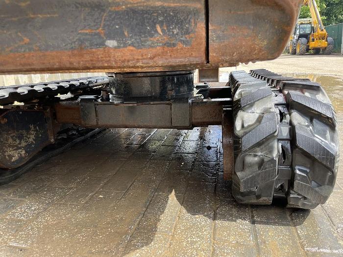 Used KUBOTA KX016-4