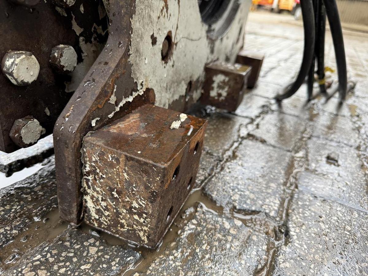 Used BALE CLAMP CASCADE CLASS 2A