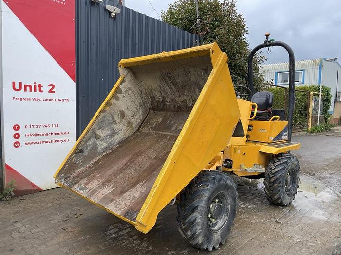 Used THWAITES 3 TONNE