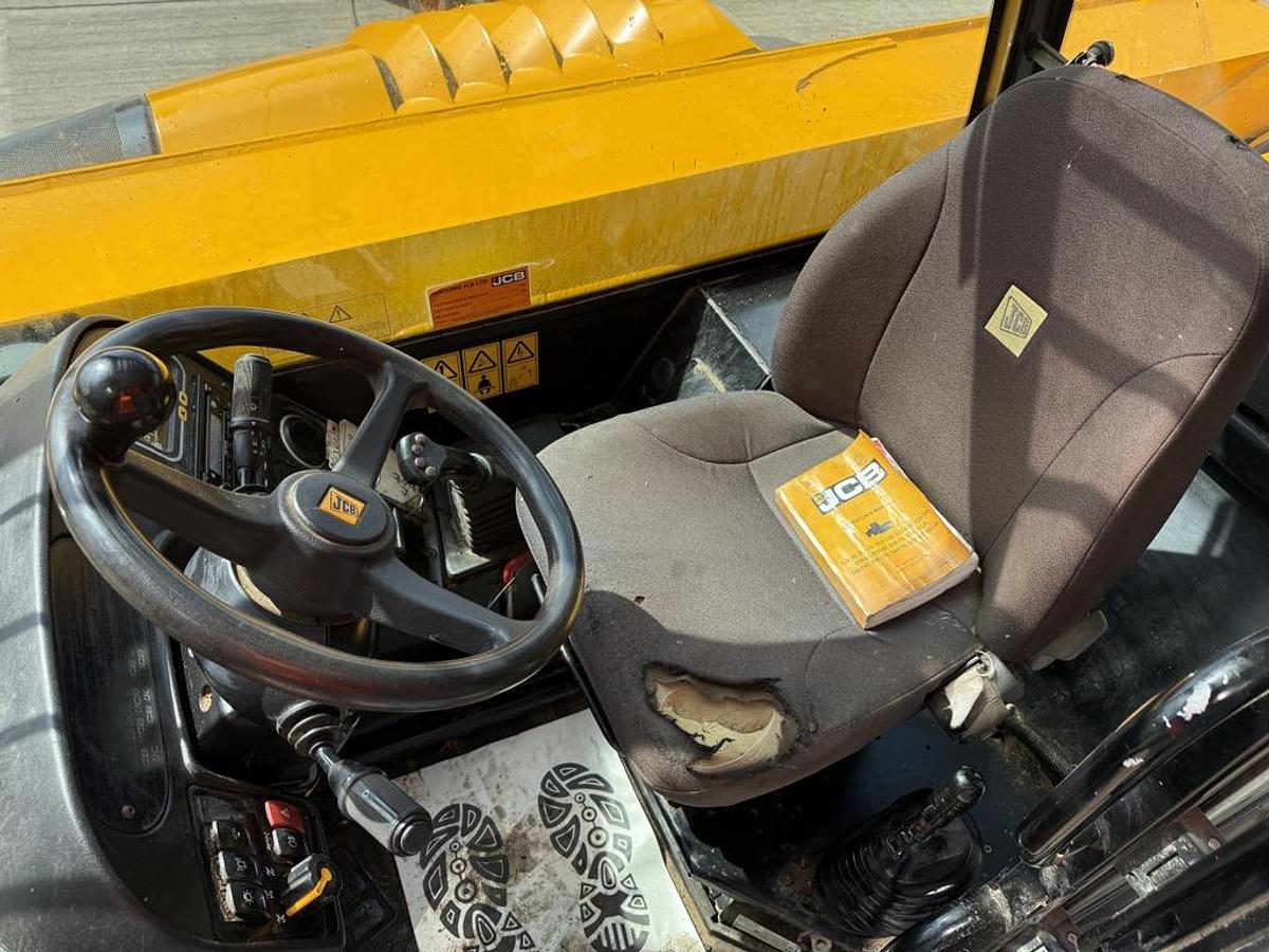 Used JCB 541-70 7m Telehandler