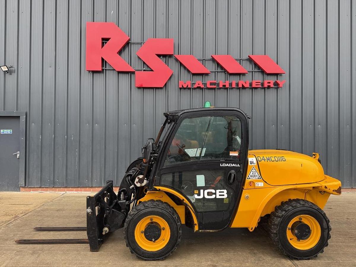 Used JCB 520-40 2t 4m Telehandler