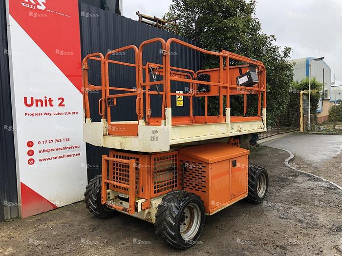 Used JLG 260MRT