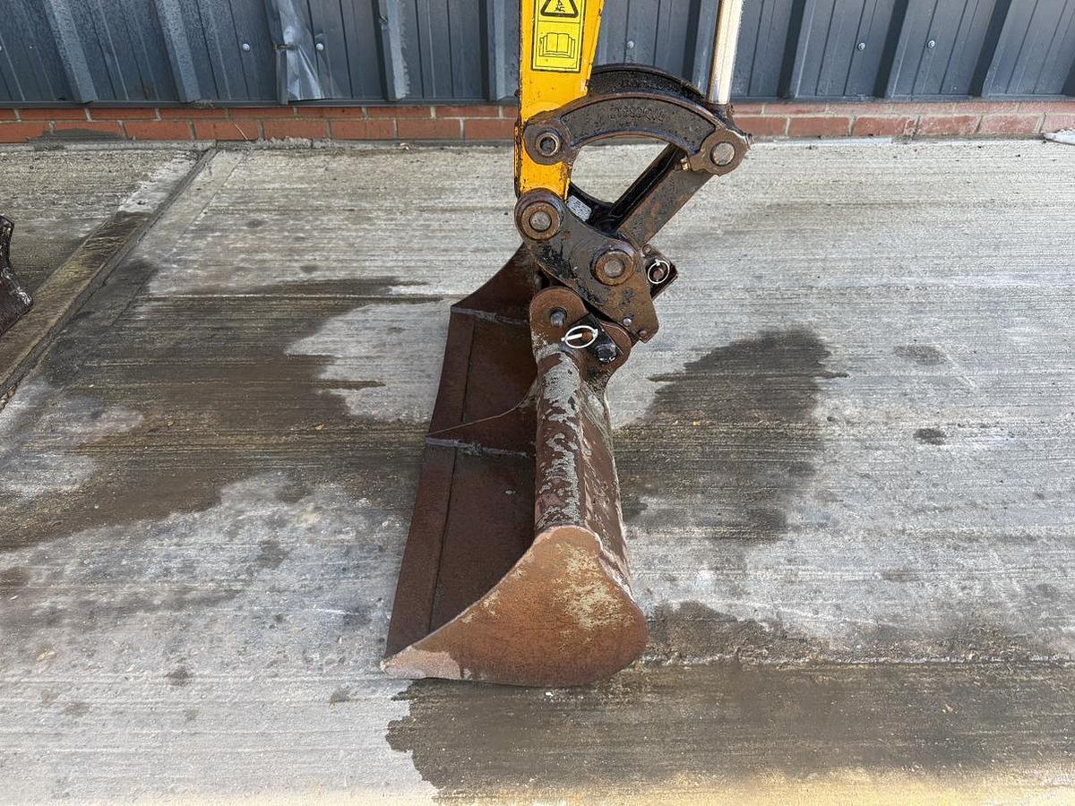 Used 2018 JCB 16C-1