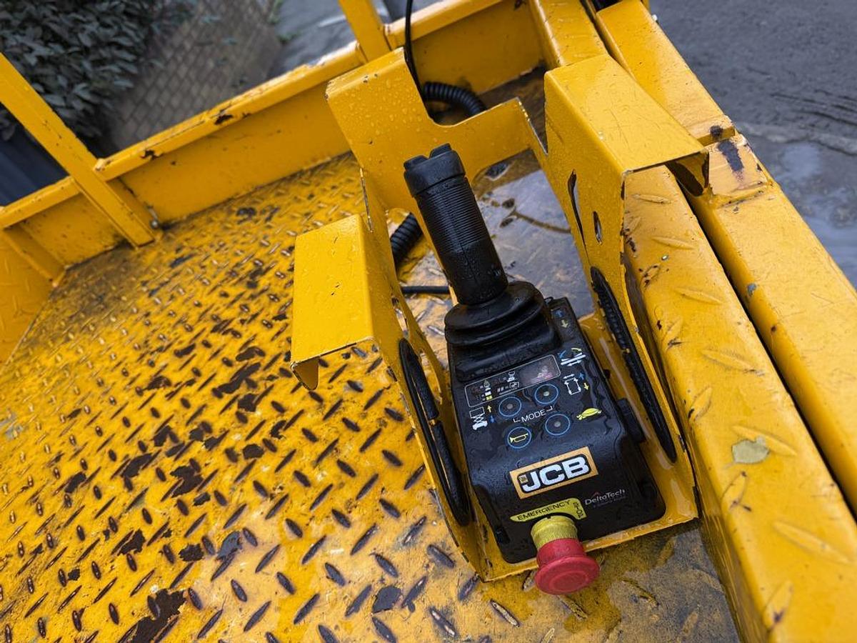 Used JCB S3246E 12m Electric Scissor Lift