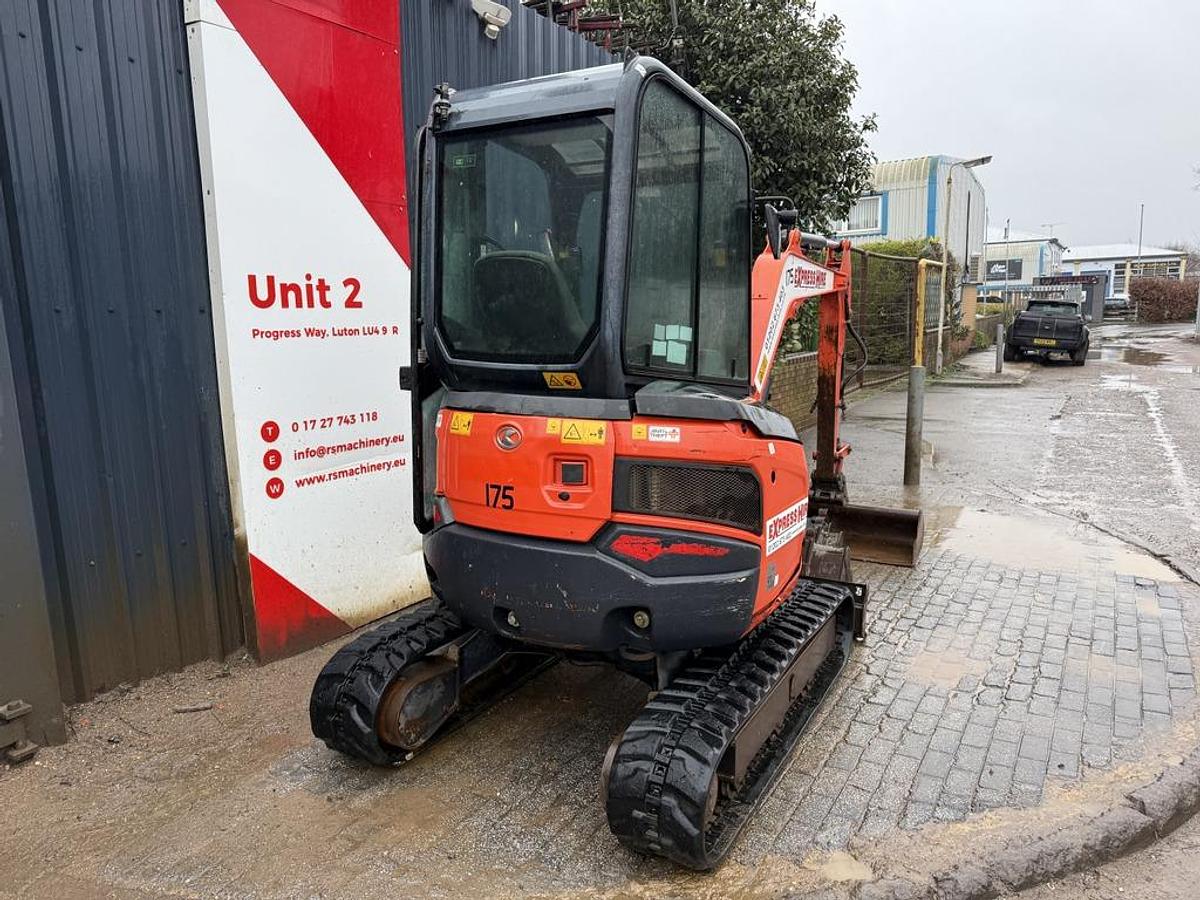 Used Kubota U27-4 2.7t Mini Excavator