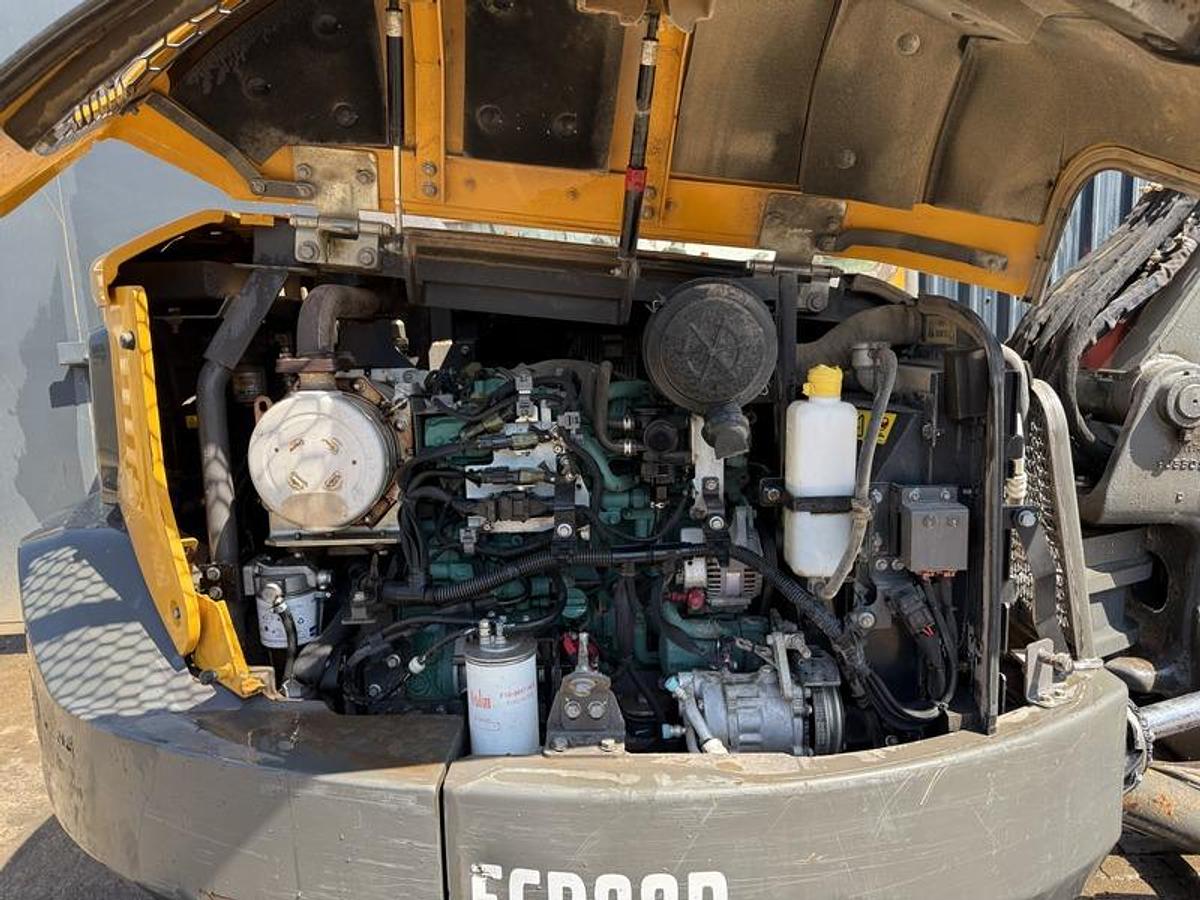 Used Volvo ECR88D