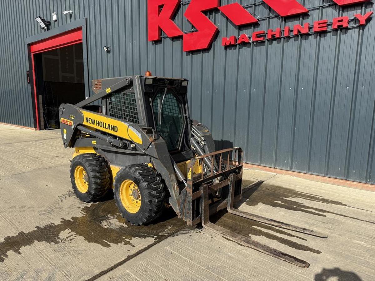 Used New Holland LS185B Skid Steer Loader