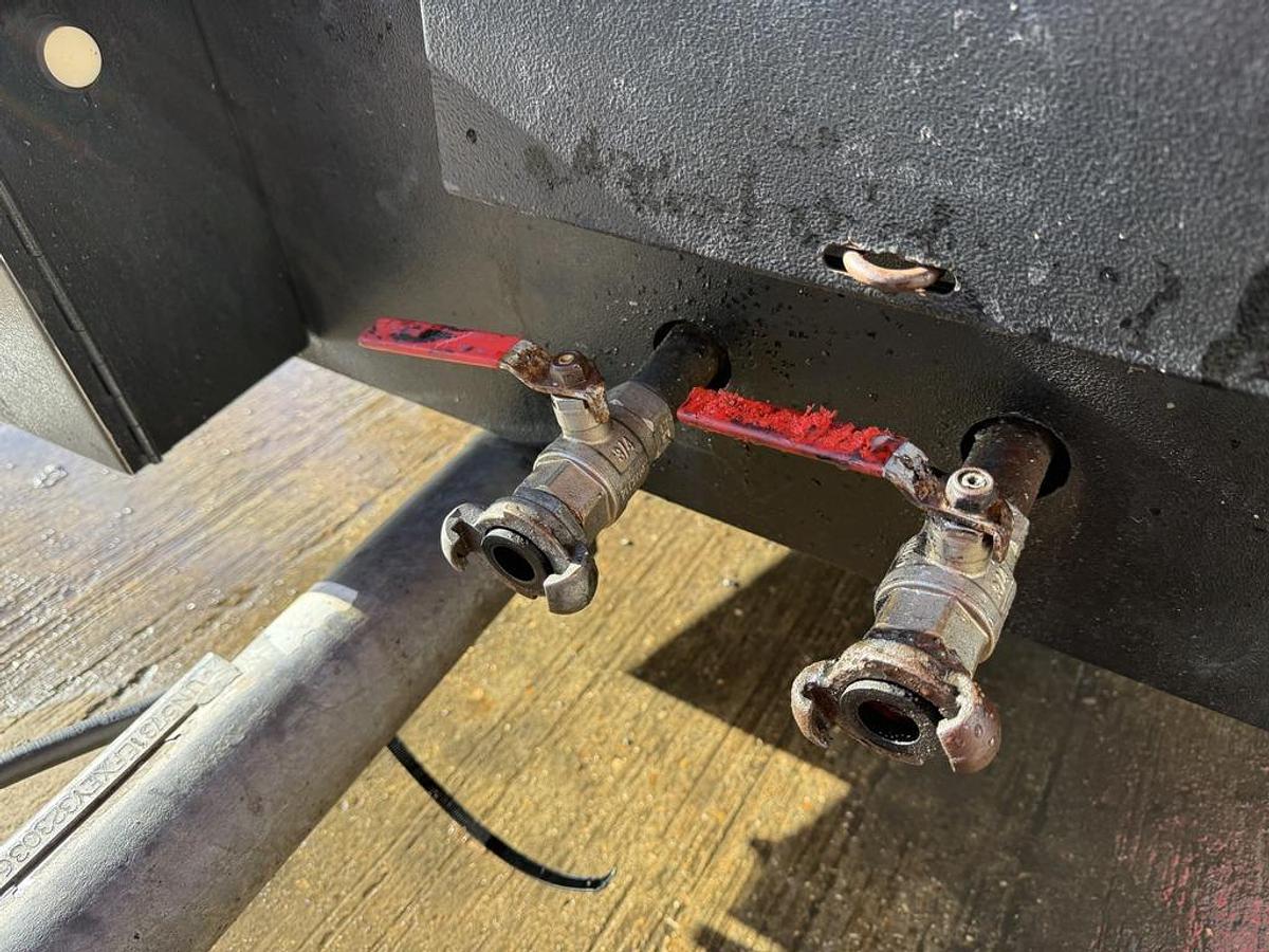 Used Doosan 7/31E 3 m3/min Compressor