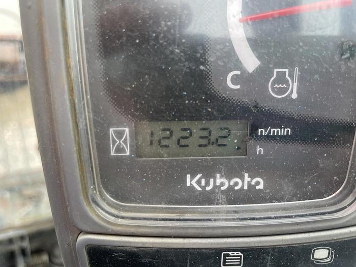 Used KUBOTA KX016-4