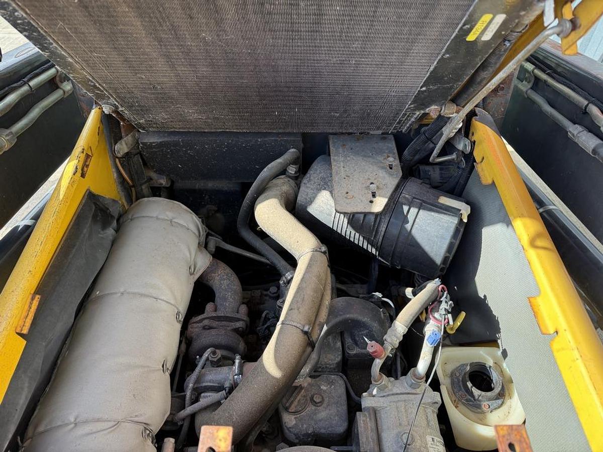 Used New Holland LS185B Skid Steer Loader