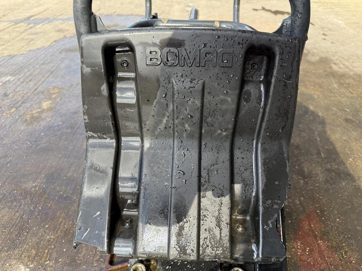 Used Bomag BP 10/35 65kg Plate Compactor