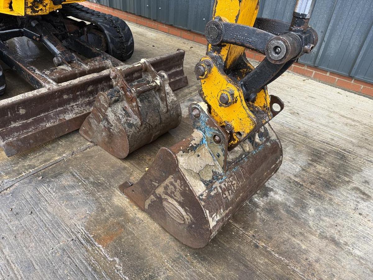 Used JCB 8025 ZTS 2.9t Mini Excavator