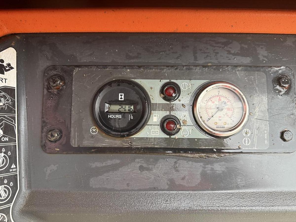 Used Atlas Copco XAS 58-7 3.0 m3/min Compressor