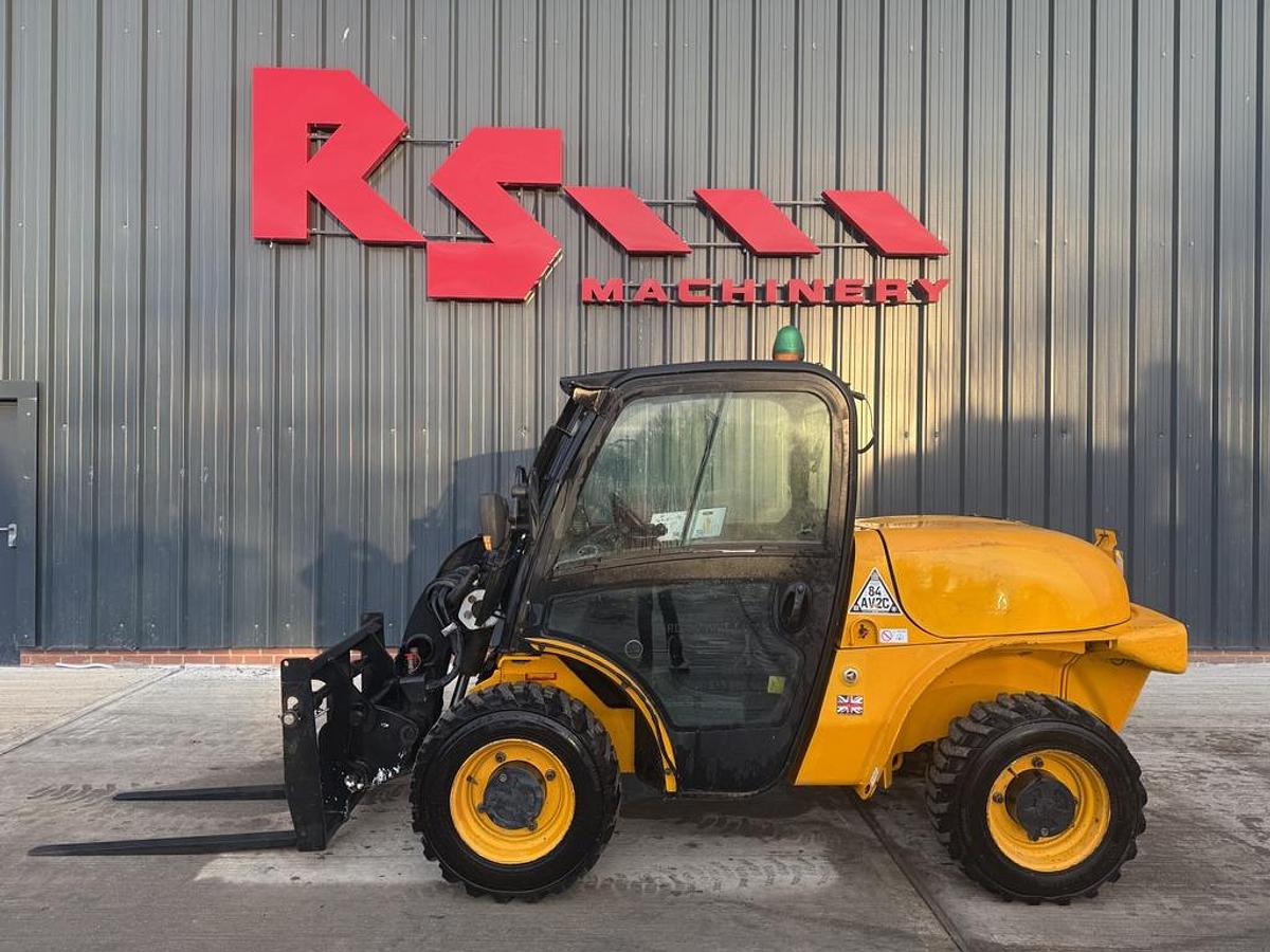 Used JCB 520-40 2t 4m Telehandler