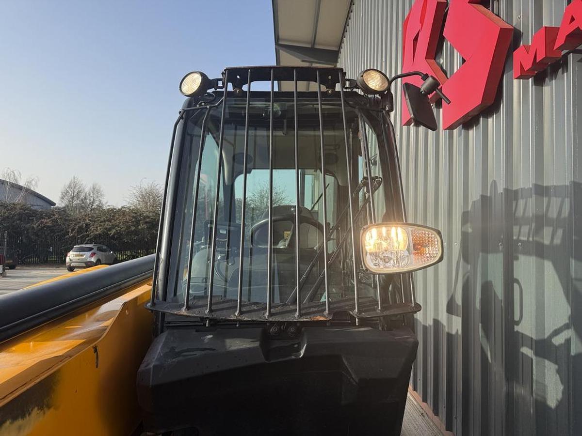 Used JCB 540-140 14m Telehandler