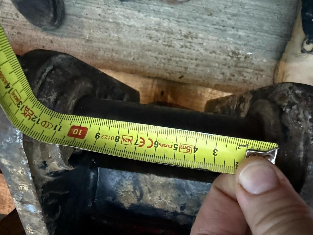 Used Socomec DMS 165 1,8 - 3,0 t Hydraulic Breaker