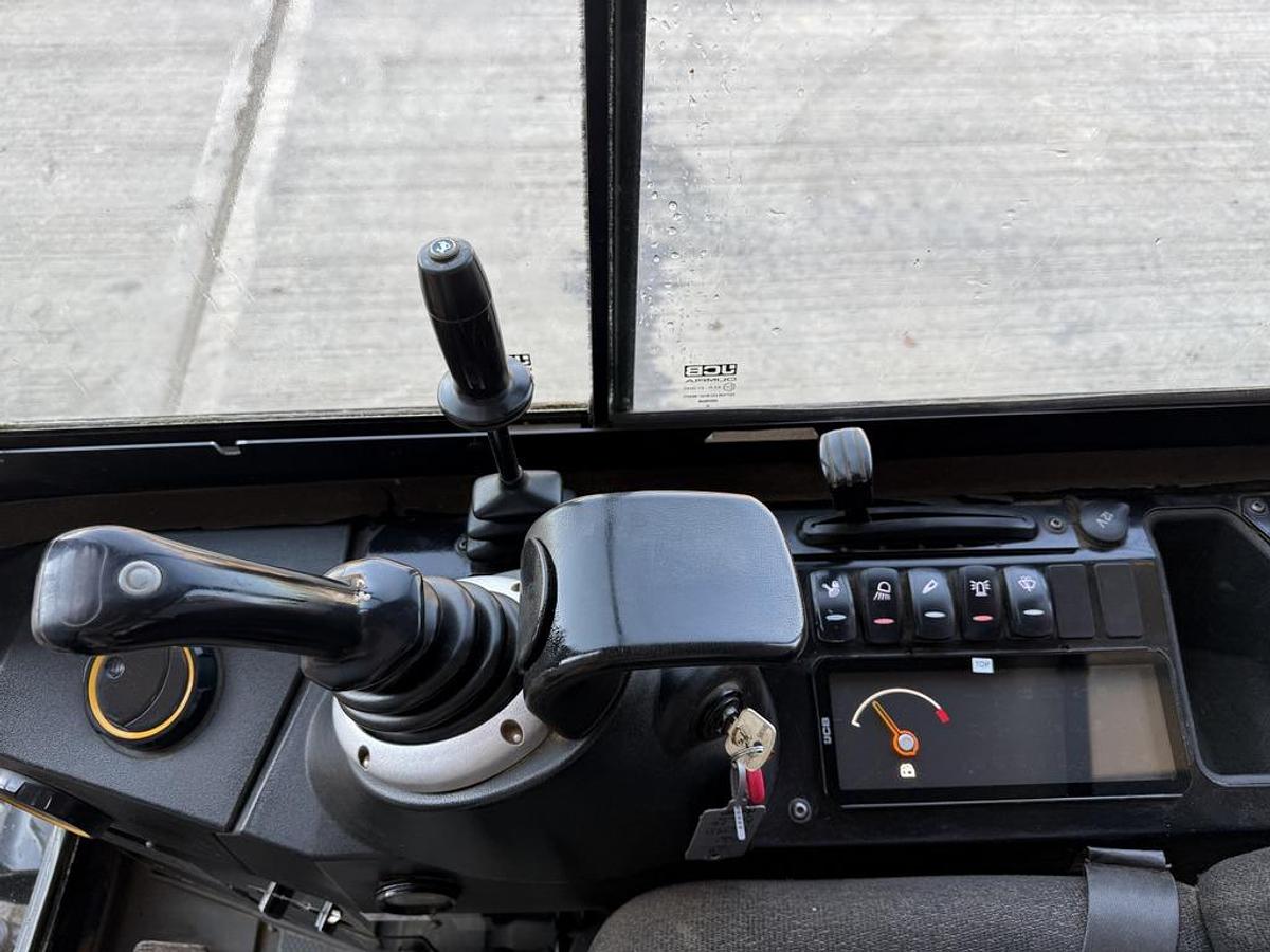 Used JCB 16C-1 1.7t Mini Excavator