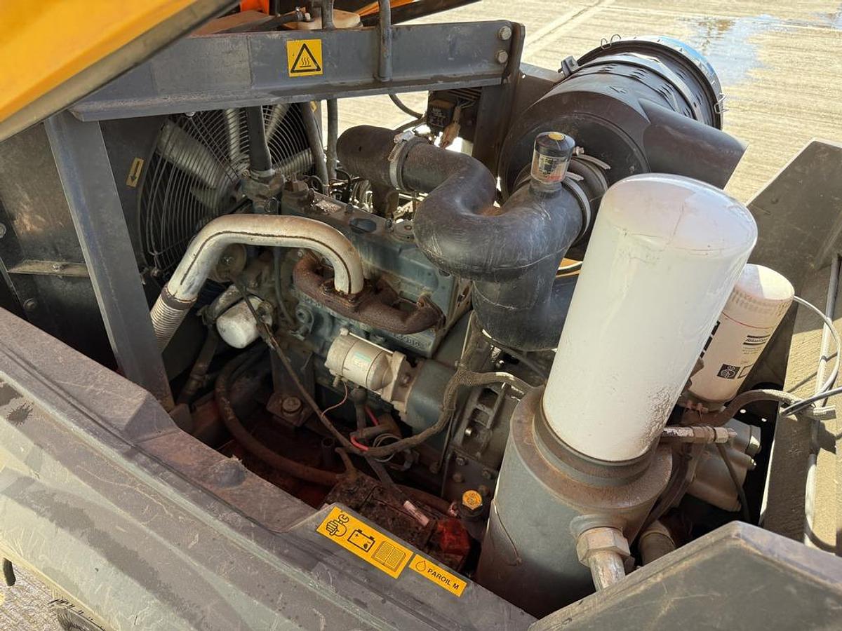 Used Atlas Copco XAS67 3.6 m3/min Compressor