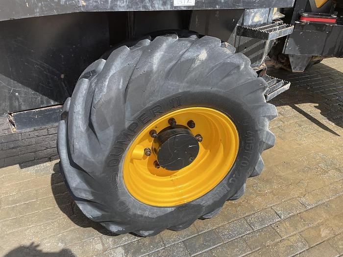 Used JCB 6TST