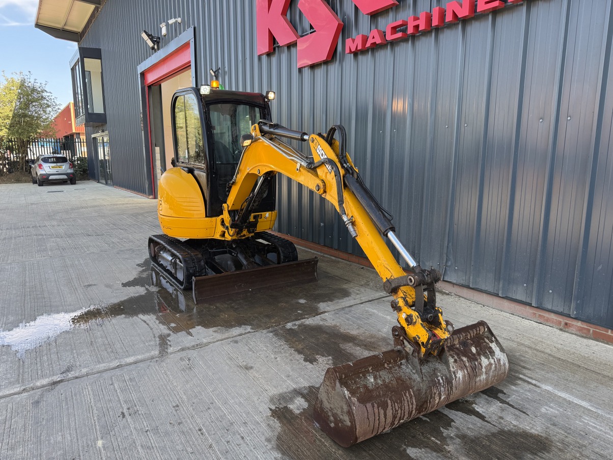Used 2020 JCB 8025 ZTS