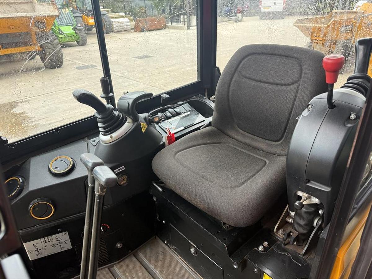 Used JCB 15C-1 1.6t Mini Excavator