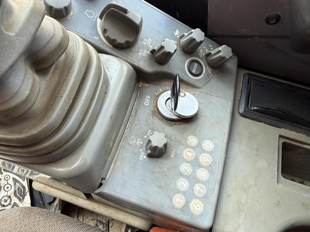 Used Hitachi ZX85 USB-5A 8t Mini Excavator